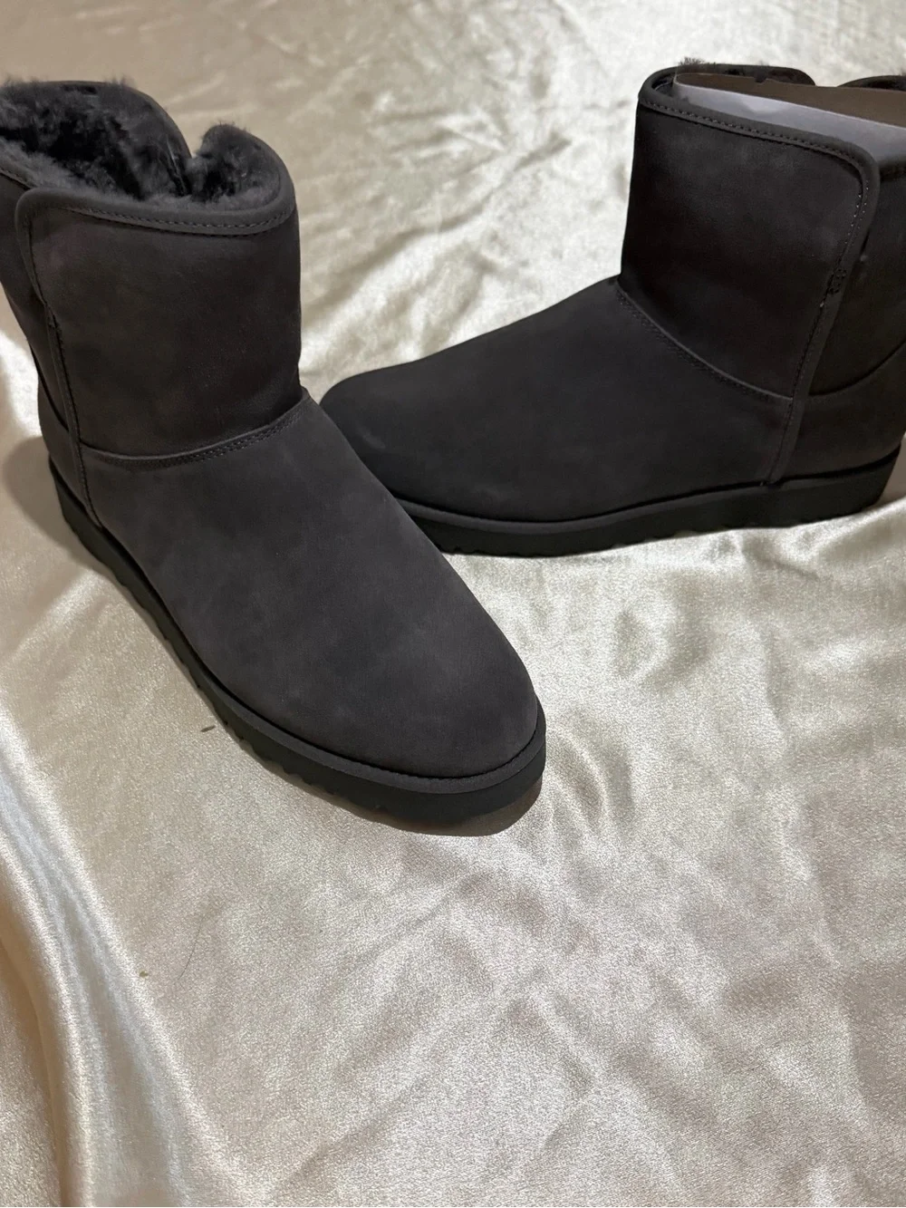 UGG Grey Cory II Shearling Lined Ankle Booties Boots Size 10M new W/ Box
